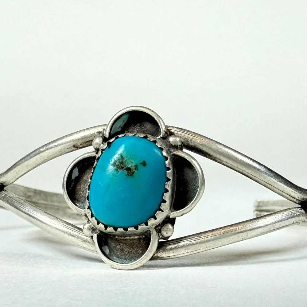 Vintage Navajo Sterling Silver Turquoise Cuff Bracelet 10.03g native